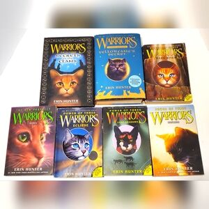 Warriors Erin Hunter 7 Book Set w/2 - 1st Edition Hardcovers & 5 Paperbacks